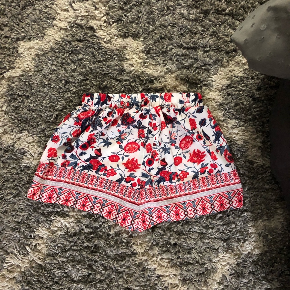 Floral Flowy Shorts